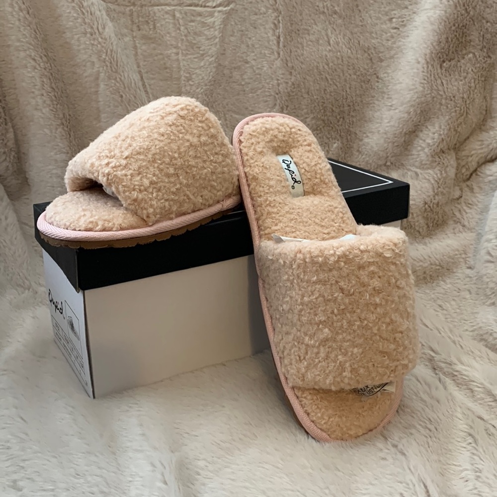 Qupid House Slippers